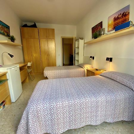 Barcelona Housing Recommend For Students Διαμέρισμα Εξωτερικό φωτογραφία
