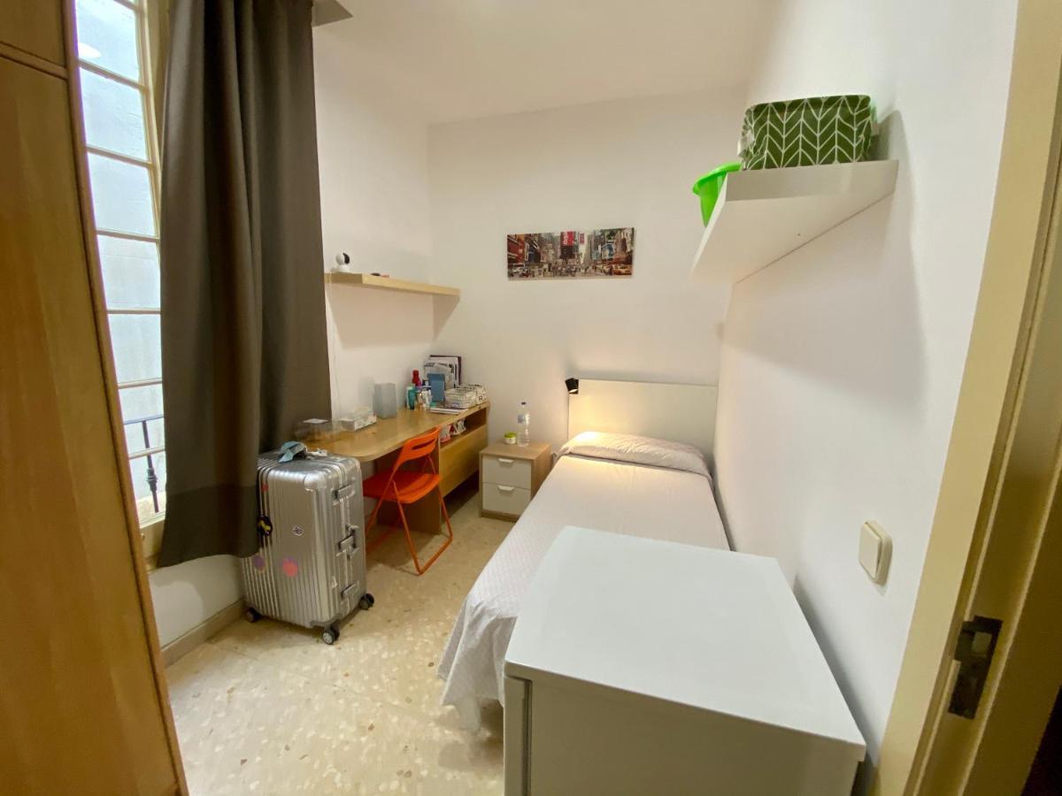 Barcelona Housing Recommend For Students Διαμέρισμα Εξωτερικό φωτογραφία