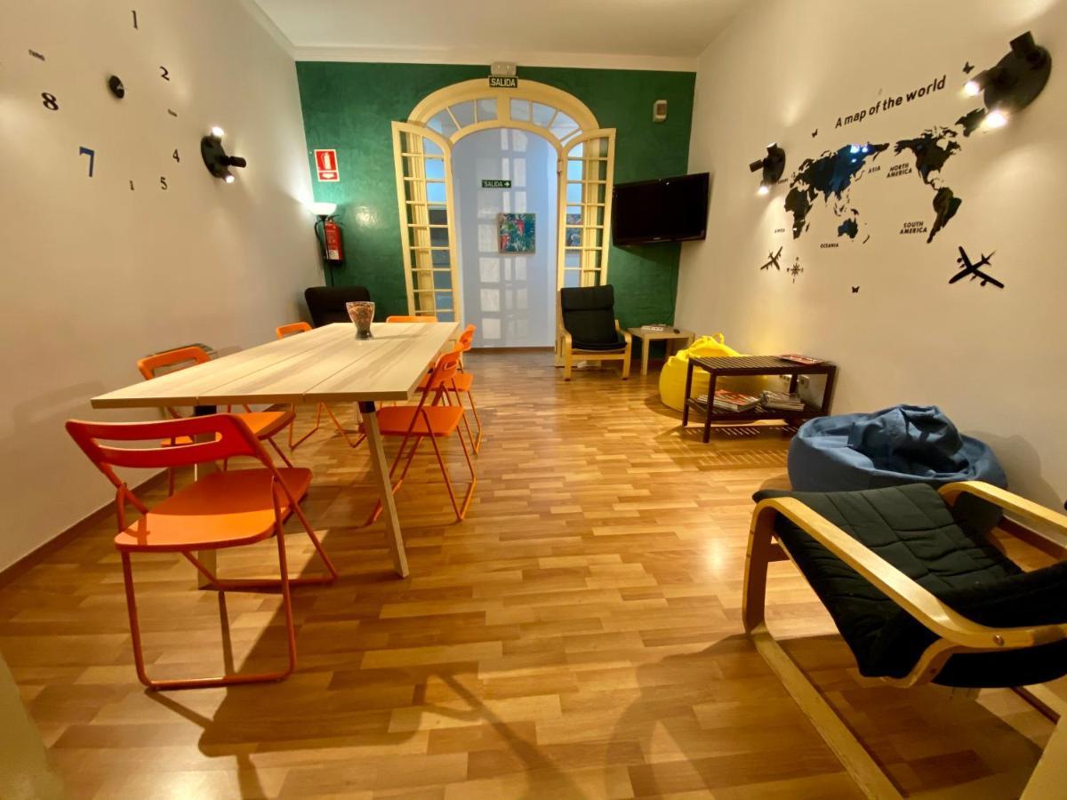 Barcelona Housing Recommend For Students Διαμέρισμα Εξωτερικό φωτογραφία