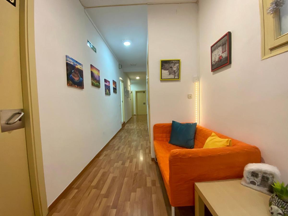 Barcelona Housing Recommend For Students Διαμέρισμα Εξωτερικό φωτογραφία