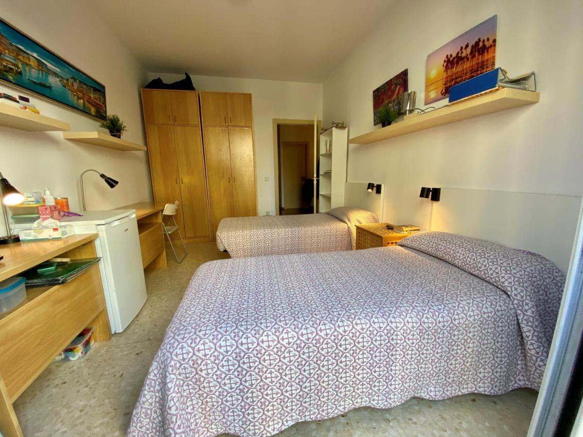 Barcelona Housing Recommend For Students Διαμέρισμα Εξωτερικό φωτογραφία
